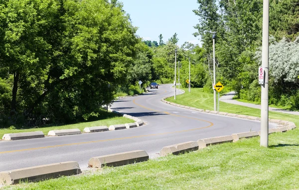 Bochtige weg in Canada — Stockfoto