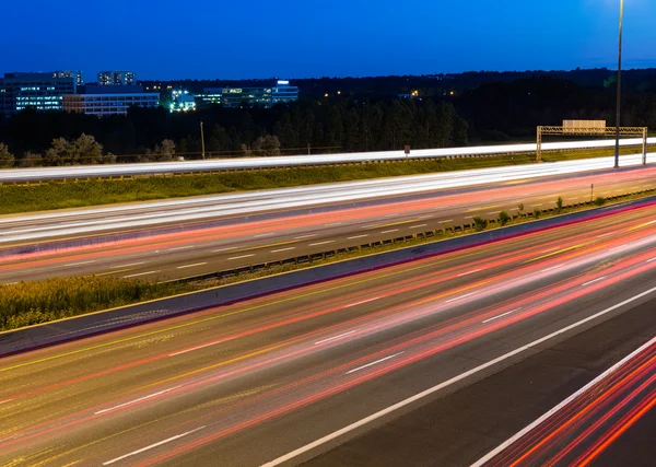 Vista lateral de uma auto-estrada com espaço de cópia — Fotografia de Stock