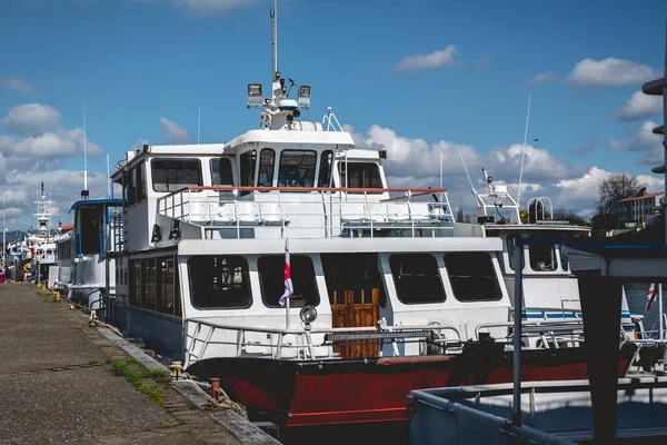 Traditionelle Touristenboote Und Schiffe Dock Des Flusses Calle Calle Valdivia — Stockfoto