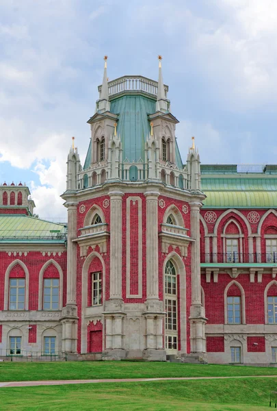 Torre del palacio real en Tsaritsyno en Moscú — Foto de Stock