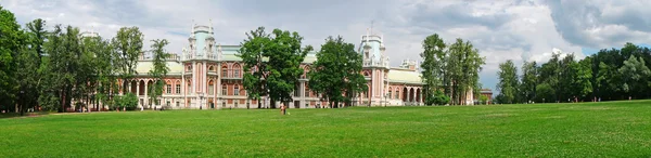Panorama: palác ruská carevna Kateřina ii v Moskvě — Stock fotografie