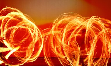 Yangın Sahne Alanı'nda gerçekleştirilen göster