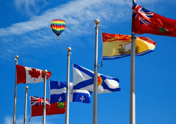 O Canadá e suas bandeiras provinciais — Fotografia de Stock