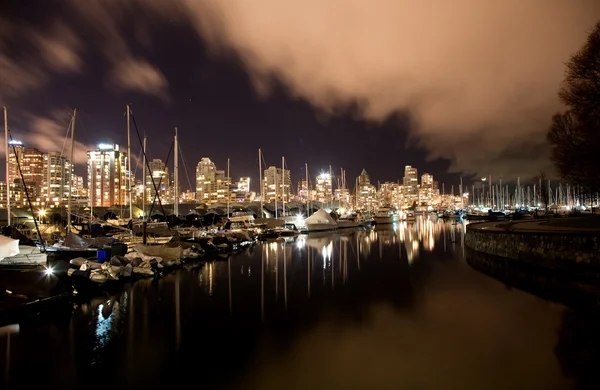 Vancouver stadens hamn på natten, Kanada f.Kr. — Stockfoto