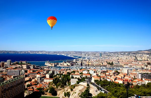 Luftaufnahme der Stadt Marseille — Stockfoto