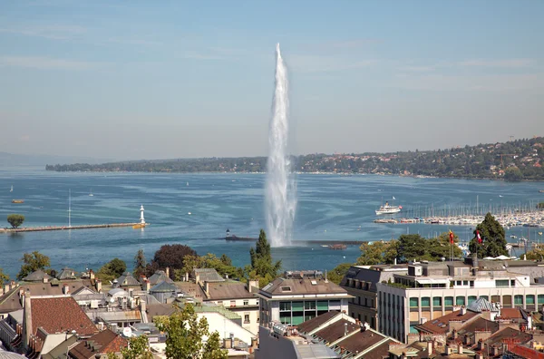 La ciudad de Ginebra en Suiza, una vista general y aérea — Foto de Stock