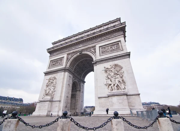 El Arco del Triunfo en París — Foto de Stock