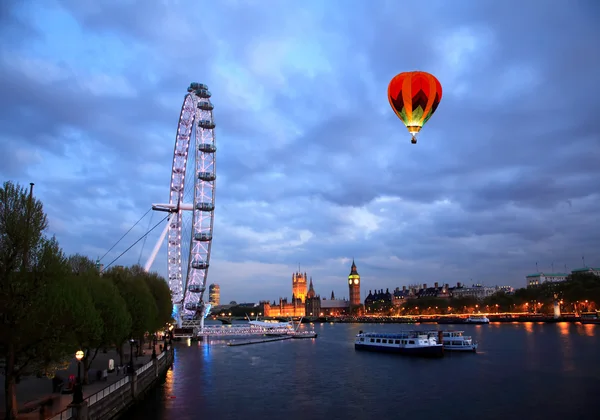 London eye ve big ben — Stok fotoğraf