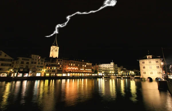 La vista nocturna de los principales lugares de interés de Zurich —  Fotos de Stock