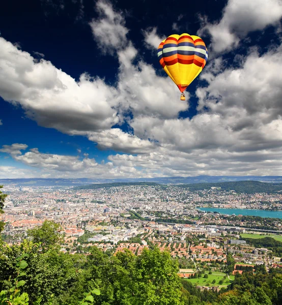 Die Luftaufnahme der Stadt Zürich — Stockfoto