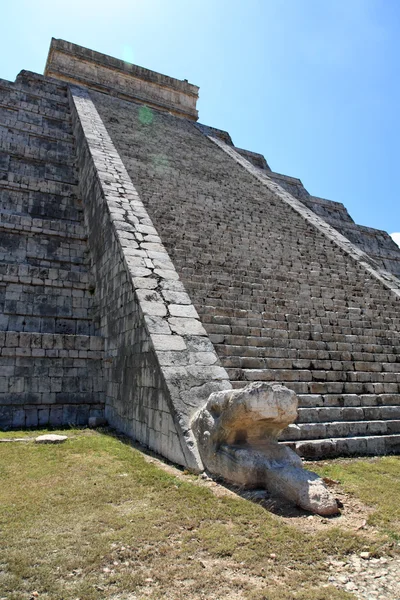 Les temples du temple chichen itza au Mexique — Photo