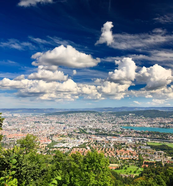 Zürih şehrinin havadan görünümü — Stok fotoğraf