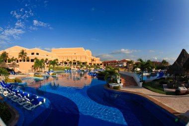 Herşey dahil lüks beach resort at sabah