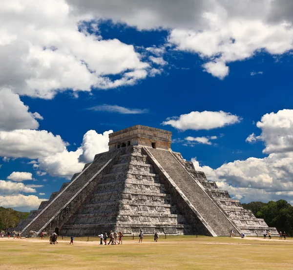 Les temples du temple chichen itza au Mexique — Photo