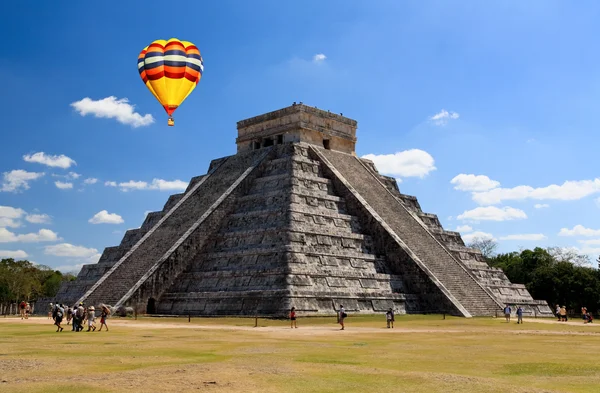 Les temples du temple chichen itza au Mexique — Photo