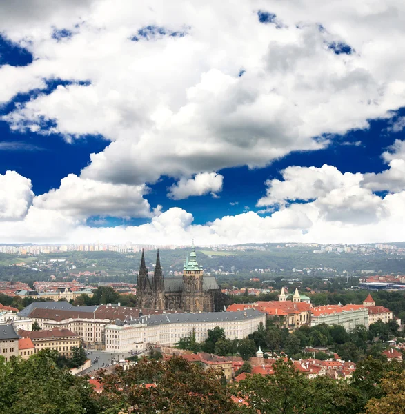 Letecký pohled na Pražský hrad — Stock fotografie