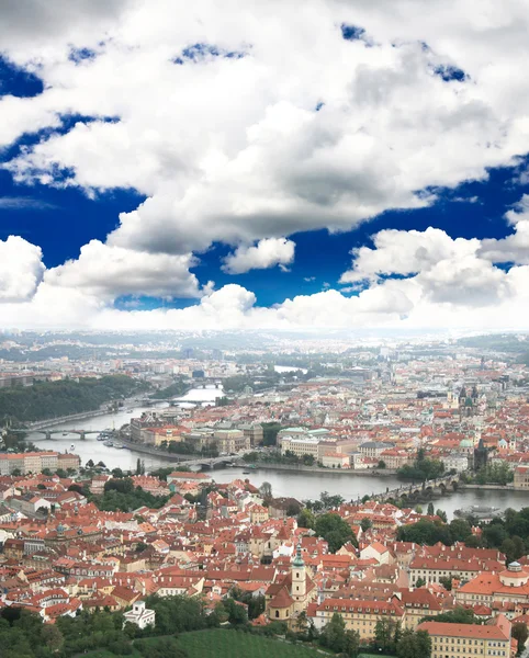 Luchtfoto van Praag stad — Stockfoto