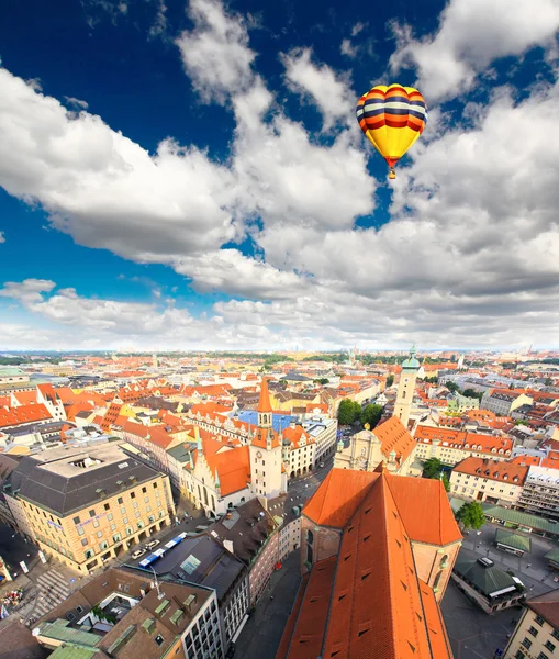 The aerial view of Munich city center from the tower of the Peterskirche — Stock Photo, Image