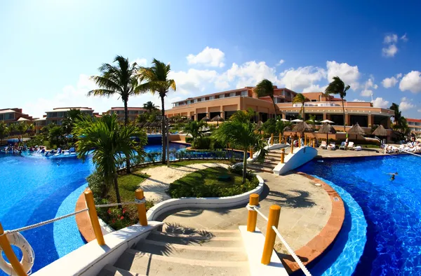 Luxusní all-inclusive plážovým letoviskem v Cancúnu Stock Snímky