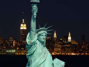 özgürlük ve new york city heykeli