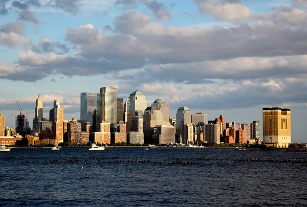 O horizonte de Lower Manhattan — Fotografia de Stock