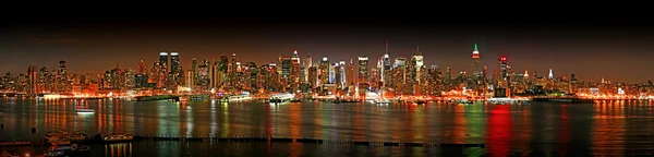 Manhattan panaroma skyline an heiligabend — Stockfoto