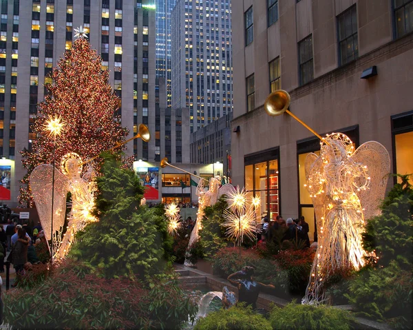 A holiday light display at Rockefeller Center — Stock Photo, Image