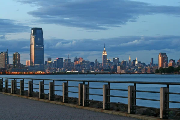 El horizonte de la ciudad de Nueva York — Foto de Stock