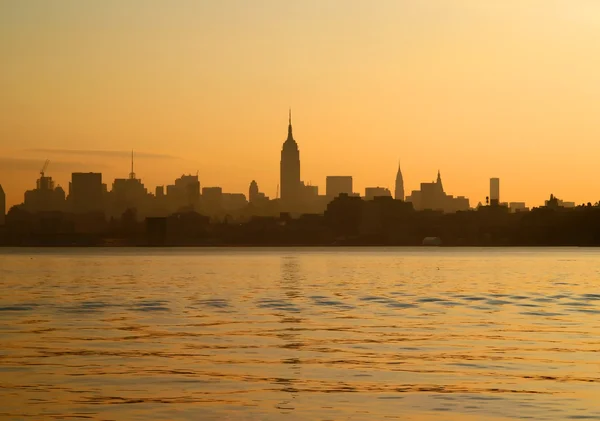Los skylines de la ciudad de Nueva York — Foto de Stock