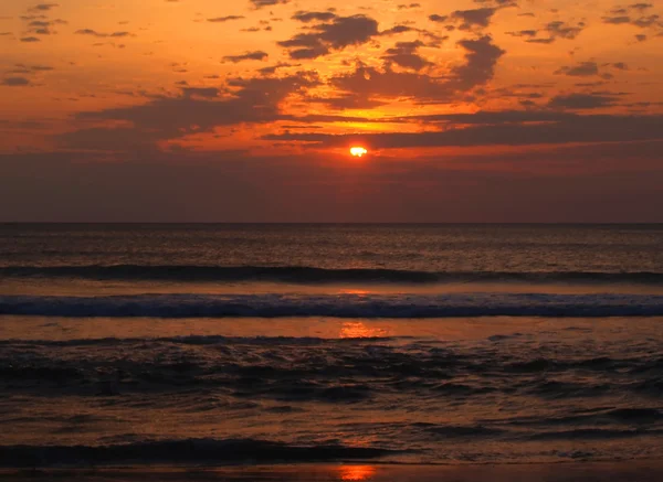 Soluppgång på virginia beach — Stockfoto