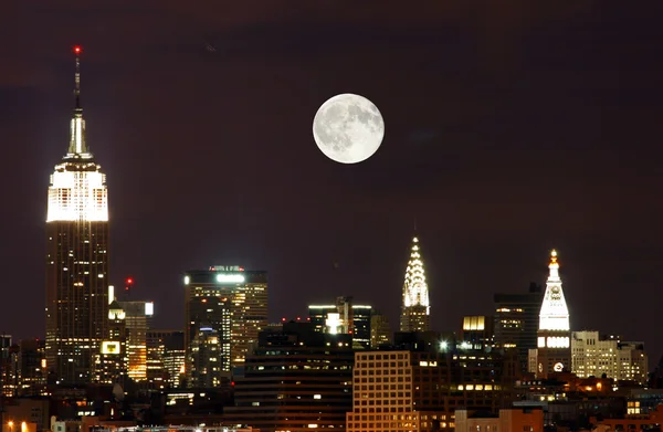 Th skyline van new york — Stockfoto