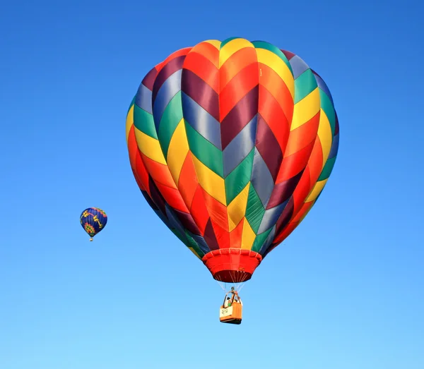 Ein Luftballonfest im neuen Trikot — Stockfoto