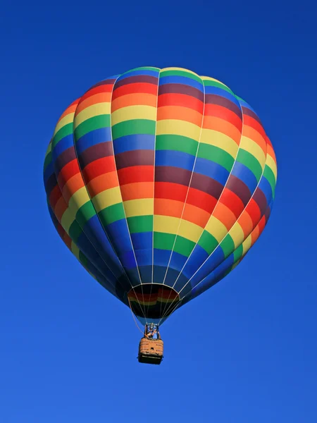 Ein Luftballonfest im neuen Trikot — Stockfoto