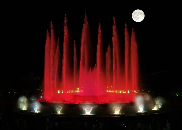 The magnificent fountains in the night in Barcelona — Stock Photo, Image