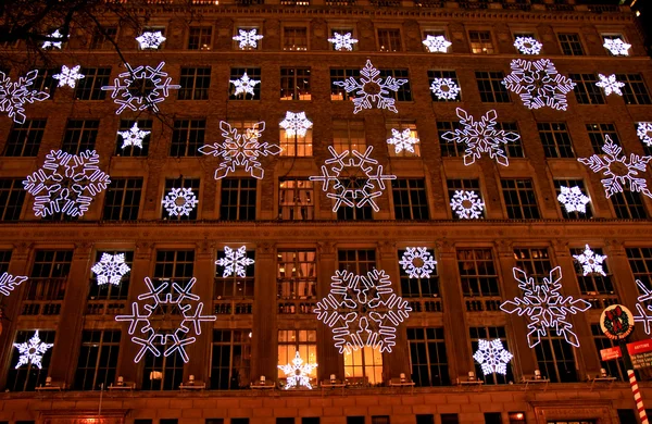 Рождественские украшения в Рокфеллеровском центре — стоковое фото