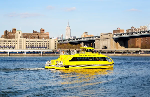 The NYC water taxi in East River — Stock Photo, Image