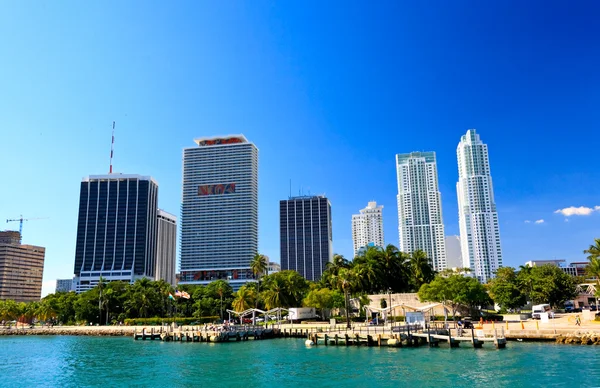 The high-rise buildings in downtown Miami — Stock Photo, Image