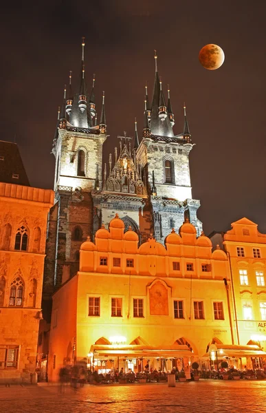 プラハの旧市街広場は — ストック写真