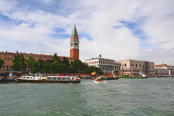 San Marco Plaza Venezia – stockfoto