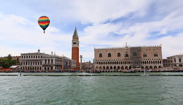 San marco plaza Venedig — Stockfoto
