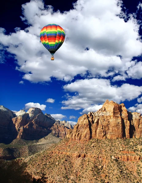 Het landschap van nationaal park zion — Stockfoto