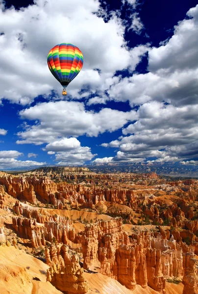 The landscape of The Bryce Canyon — Stock Photo, Image