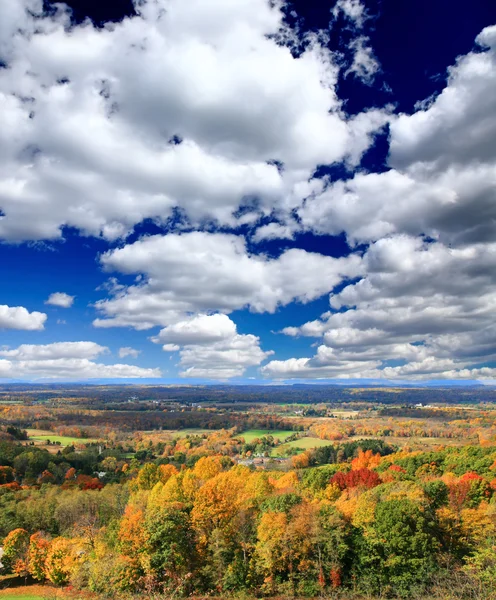 Sky and landscape — Stock Photo, Image