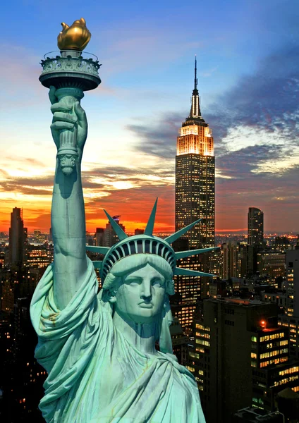 The Statue of Liberty and New York City skyline Royalty Free Stock Images