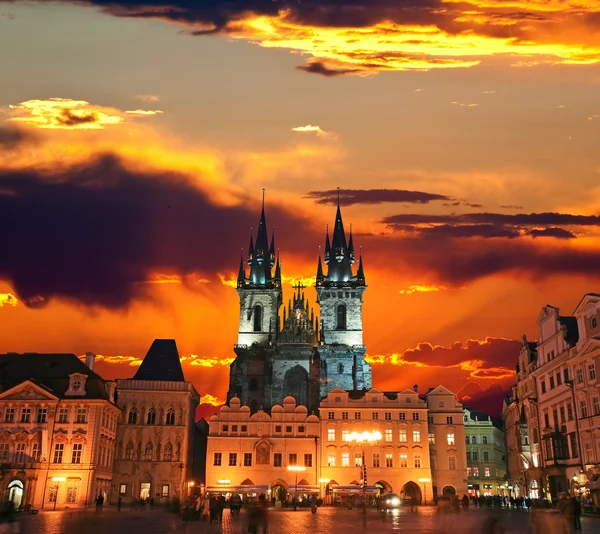 Het oude stadsplein in Praag stad Rechtenvrije Stockfoto's