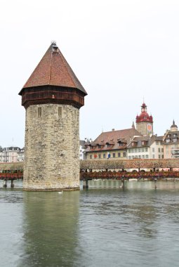 kapalı köprü luzern, İsviçre