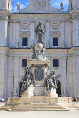 la Catedral de cúpula en el centro de la ciudad de Salzburgo