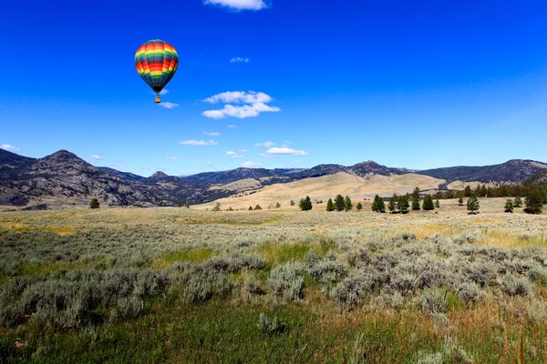 Die Landschaft des Yellowstone Nationalparks — Stockfoto