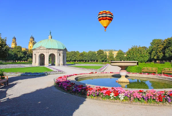 Residenz y Odeonsplatz en Múnich —  Fotos de Stock