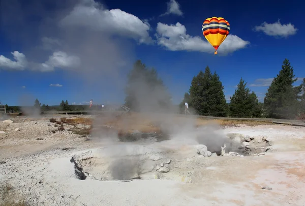 The scenery of Lower Geyser Basin — Stock Photo, Image